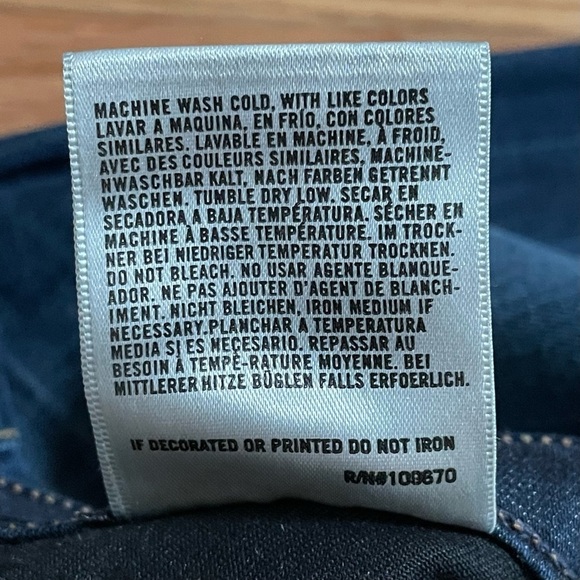 COH Citizens of Humanity Hutton Wide Leg Dark Wash Flared Hem Jeans EUC Size 29 - Picture 9 of 10